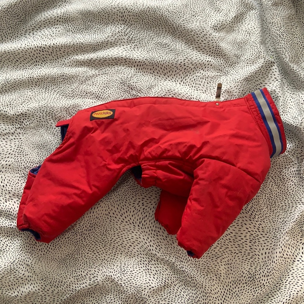 Muttluks Dog Snowsuit (Size 12)